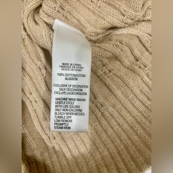 Small cable knit Izod sweater - Picture 6 of 6